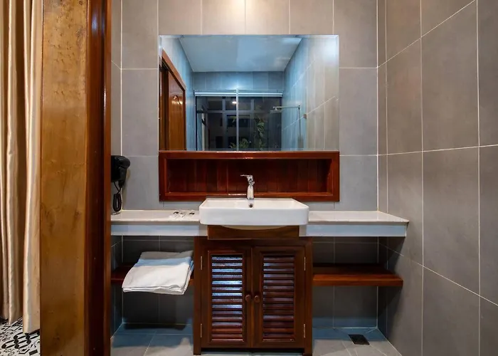 Hotel Angkor Luxury Private Pool 4*